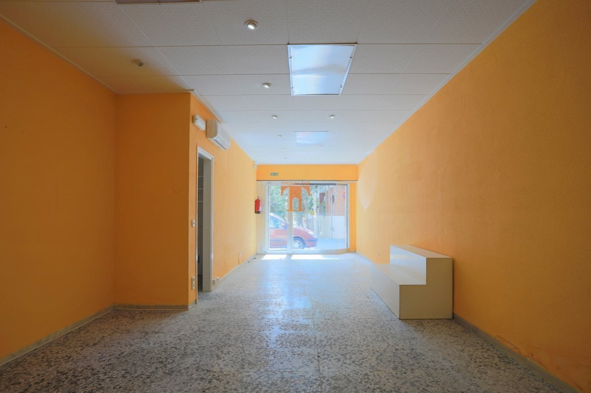 Carrer Pilar, Premià de Mar, BAR 08330 -  -  - Interior Photo - Image 1 of 10