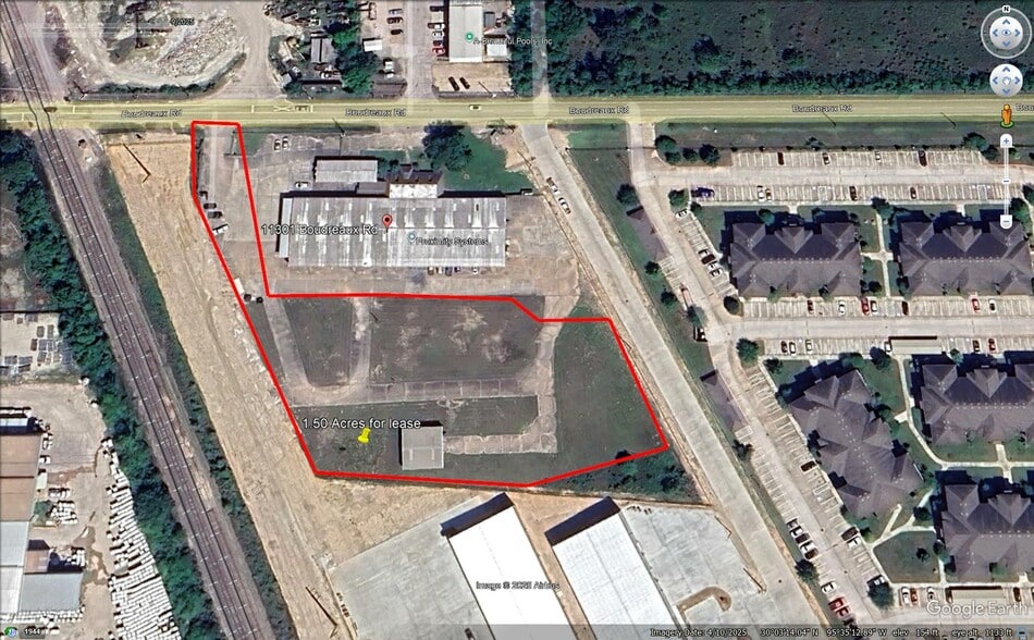 11301 Boudreaux Rd, Tomball, TX for lease - Primary Photo - Image 1 of 1