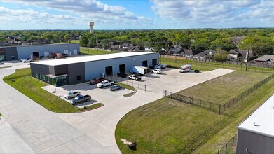 4409 Rex Rd, Friendswood, TX for lease Interior Photo- Image 1 of 6