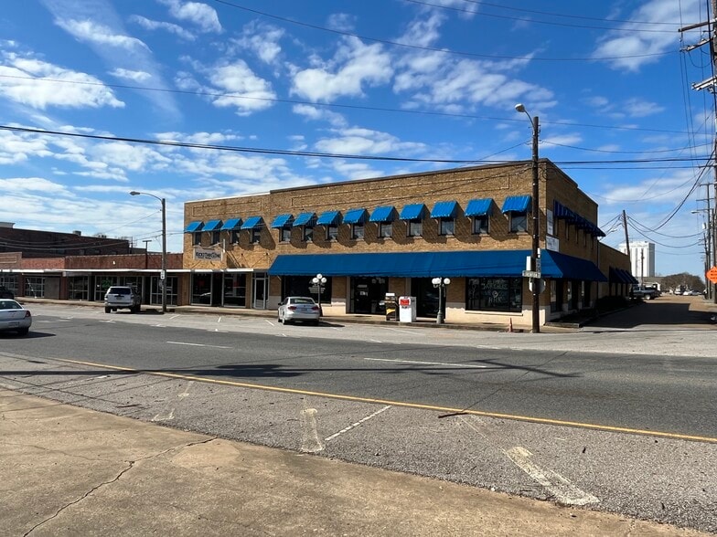 100 S Trenton St, Ruston, LA for sale - Building Photo - Image 1 of 3