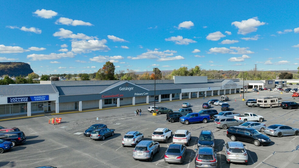 1125 N 4th St, Sunbury, PA for lease - Building Photo - Image 1 of 1