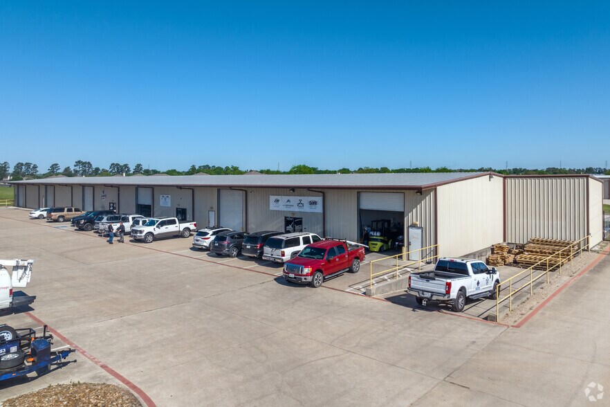 4750 FM 2920 Rd, Spring, TX for lease - Building Photo - Image 1 of 4