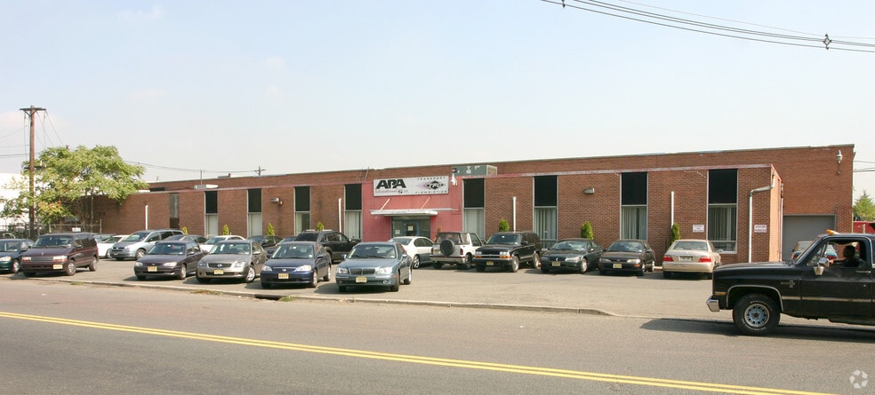 545 Dowd Ave, Elizabeth, NJ for lease - Building Photo - Image 2 of 4