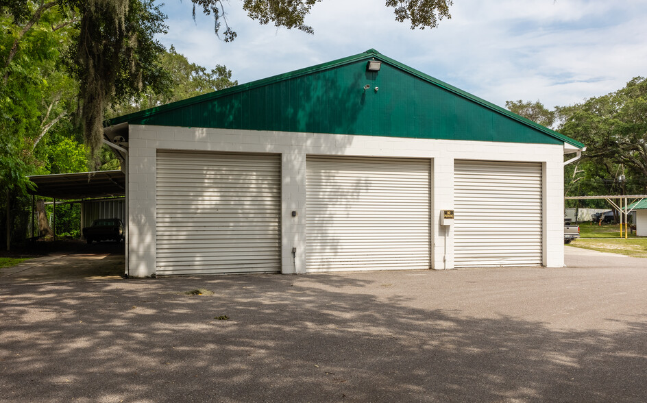 ORLANDO’S LARGEST TURNKEY IOS SITE portfolio of 4 properties for sale on LoopNet.com - Building Photo - Image 2 of 13