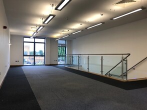 Lenton Ln, Nottingham for lease Interior Photo- Image 2 of 2