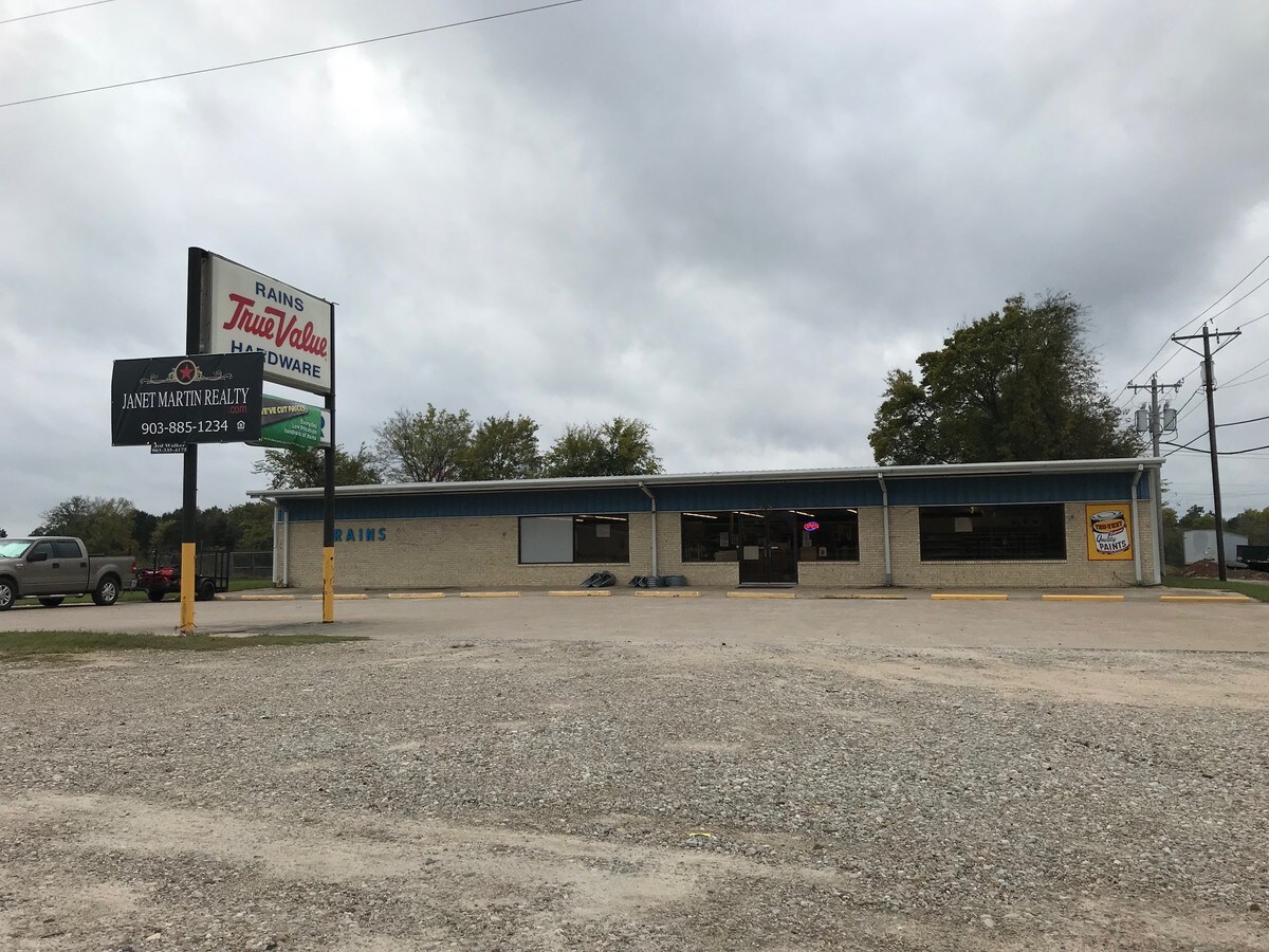 210 E Lennon Dr, Emory, TX 75440