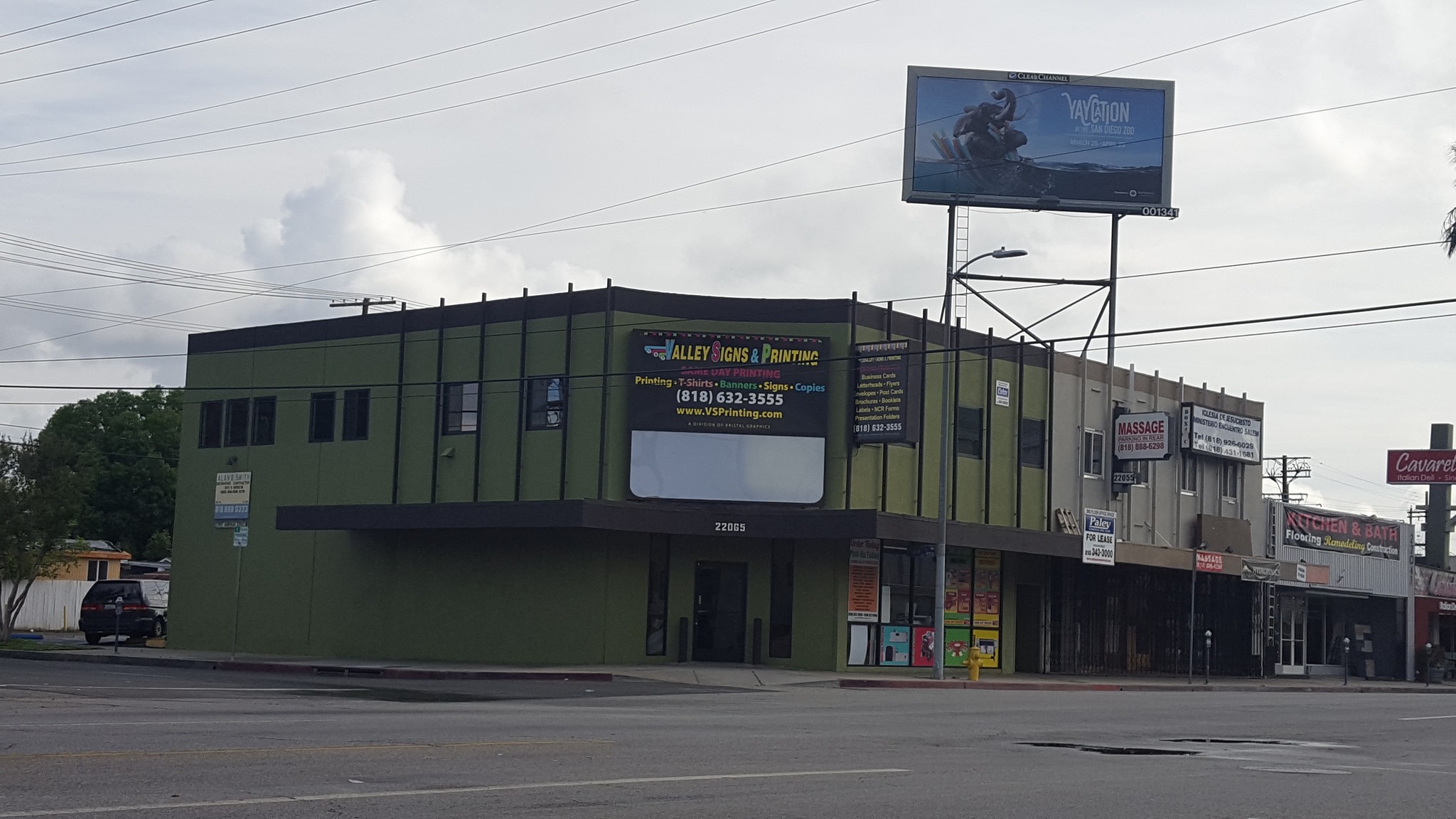 22063-22065 Sherman Way, Canoga Park, CA for lease Building Photo- Image 1 of 3