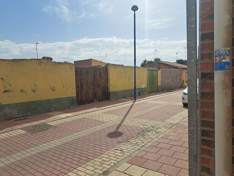 Land in Valladolid for sale - Building Photo - Image 3 of 15