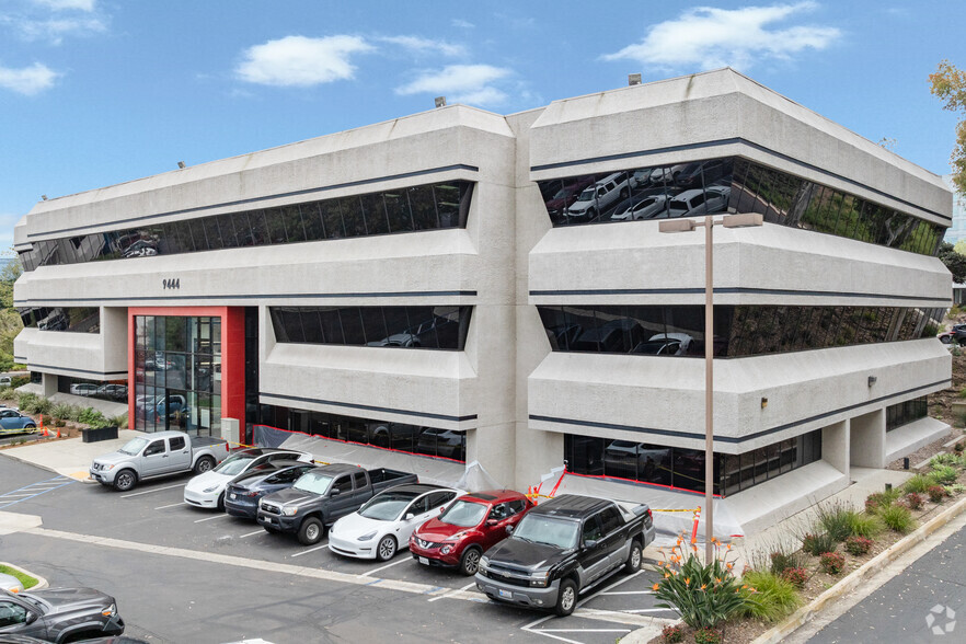 9444 Farnham St, San Diego, CA for lease - Building Photo - Image 1 of 5