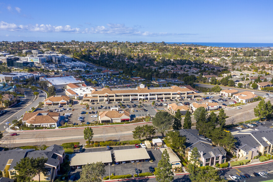 12750-12950 Carmel Country Rd, San Diego, CA for lease - Building Photo - Image 3 of 26