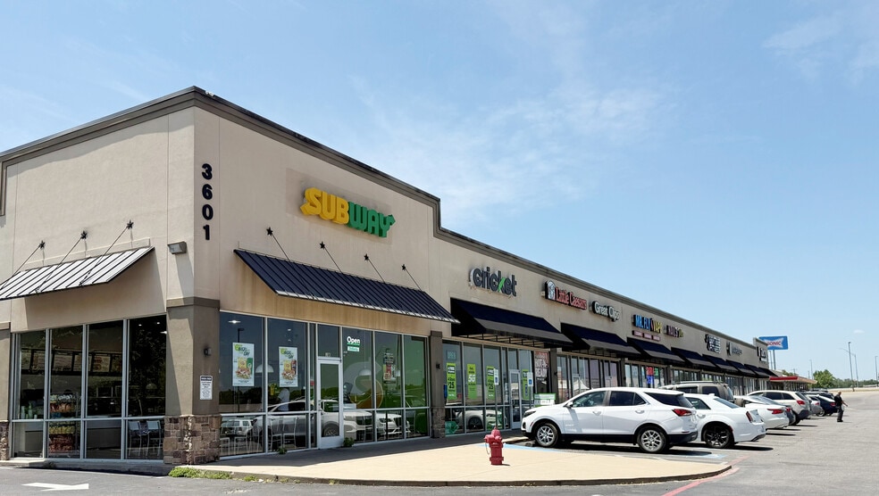 3601 W Main St, Durant, OK for lease - Building Photo - Image 3 of 5