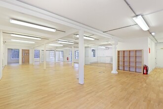 Mill St, London for lease Interior Photo- Image 1 of 12