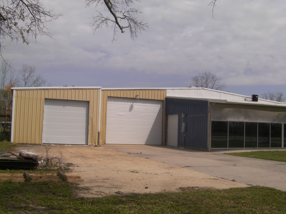 1003 Old Henderson Hwy, Breaux Bridge, LA for sale Primary Photo- Image 1 of 1