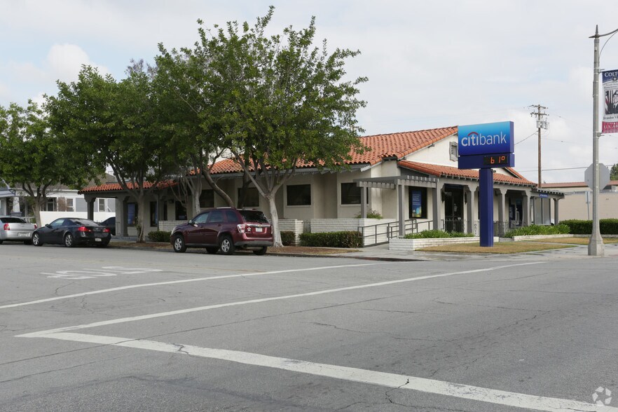 615 N La Cadena Dr, Colton, CA 92324