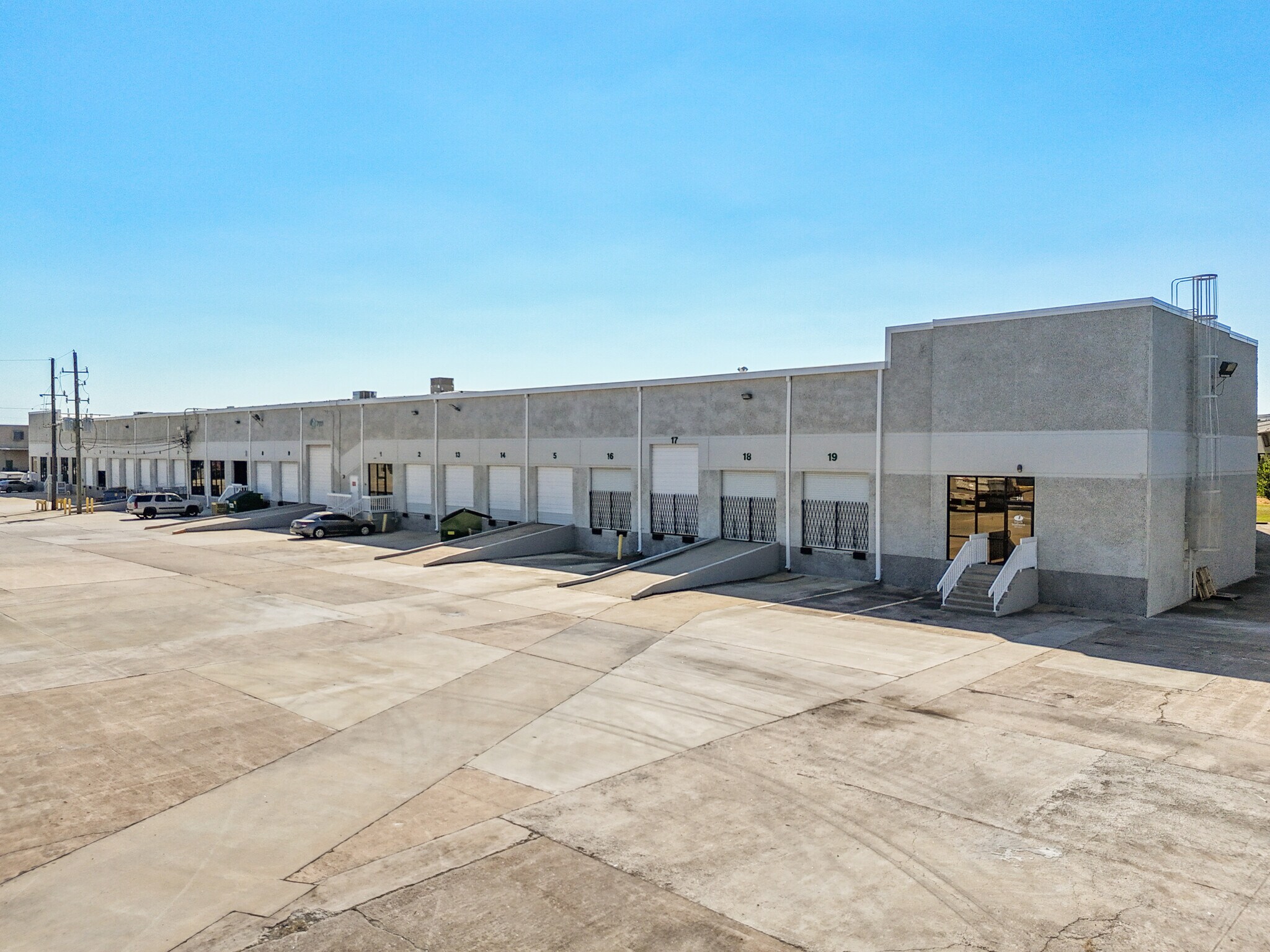 7111 Perimeter Park Dr, Houston, TX for lease Building Photo- Image 1 of 1