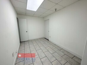 9701-9793 NW 91st Ct, Miami, FL for lease Interior Photo- Image 2 of 5