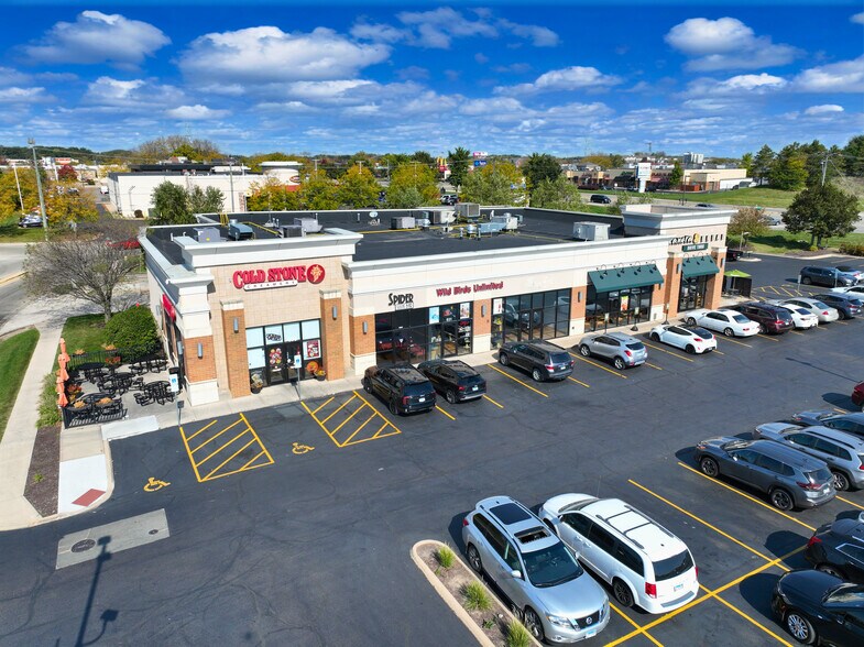 713-751 S Perryville Rd, Rockford, IL for lease - Building Photo - Image 1 of 9