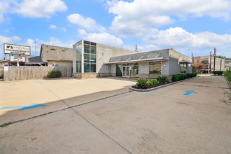 6426 Washington Ave, Houston, TX for lease Building Photo- Image 2 of 10