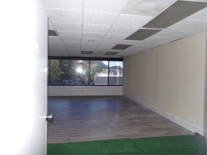 5430 Jimmy Carter Blvd, Norcross, GA for lease - Interior Photo - Image 3 of 5