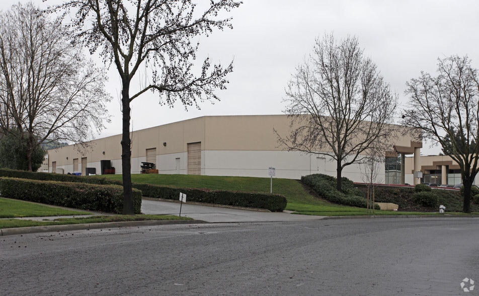902 Enterprise Way, Napa, CA for lease - Building Photo - Image 3 of 11