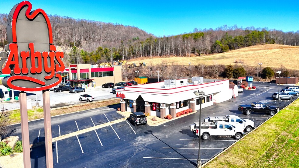 1313 Highway 394, Blountville, TN for sale - Building Photo - Image 1 of 1