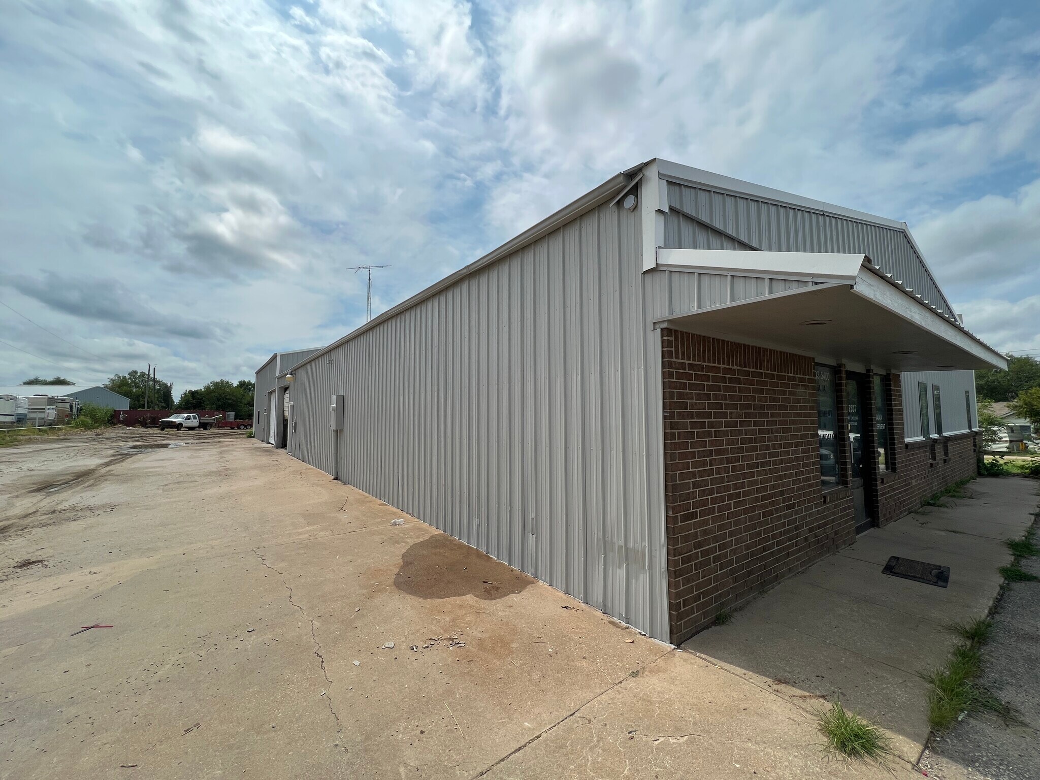 2607 E Kellogg Dr, Andover, KS for sale Building Photo- Image 1 of 1