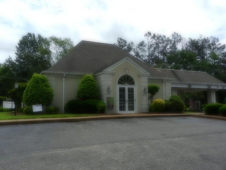 25 S Grand Ave, Brownsville, TN for sale - Building Photo - Image 1 of 1