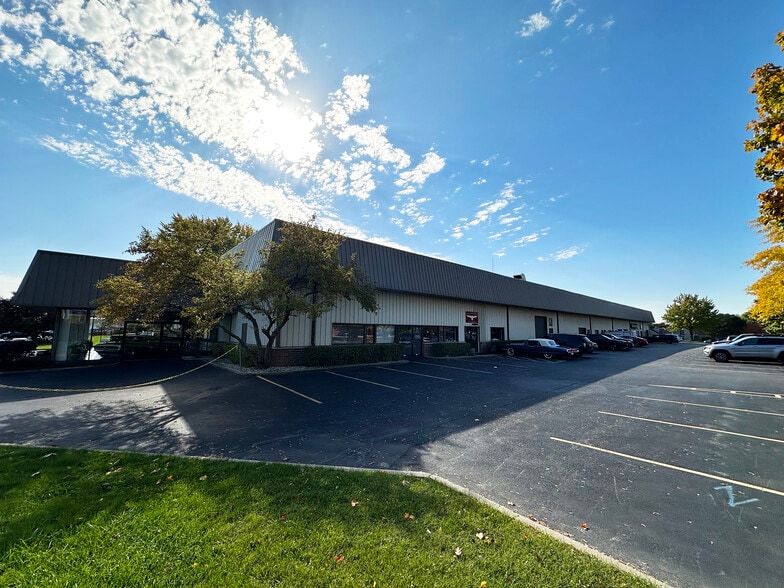 2900 Skokie Hwy, North Chicago, IL for lease - Building Photo - Image 2 of 4