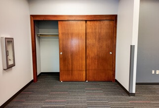 101 S Reid St, Sioux Falls, SD for lease Interior Photo- Image 2 of 19