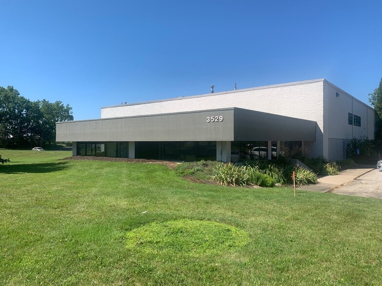 3529 Patterson Ave SE, Grand Rapids, MI for sale - Building Photo - Image 1 of 1