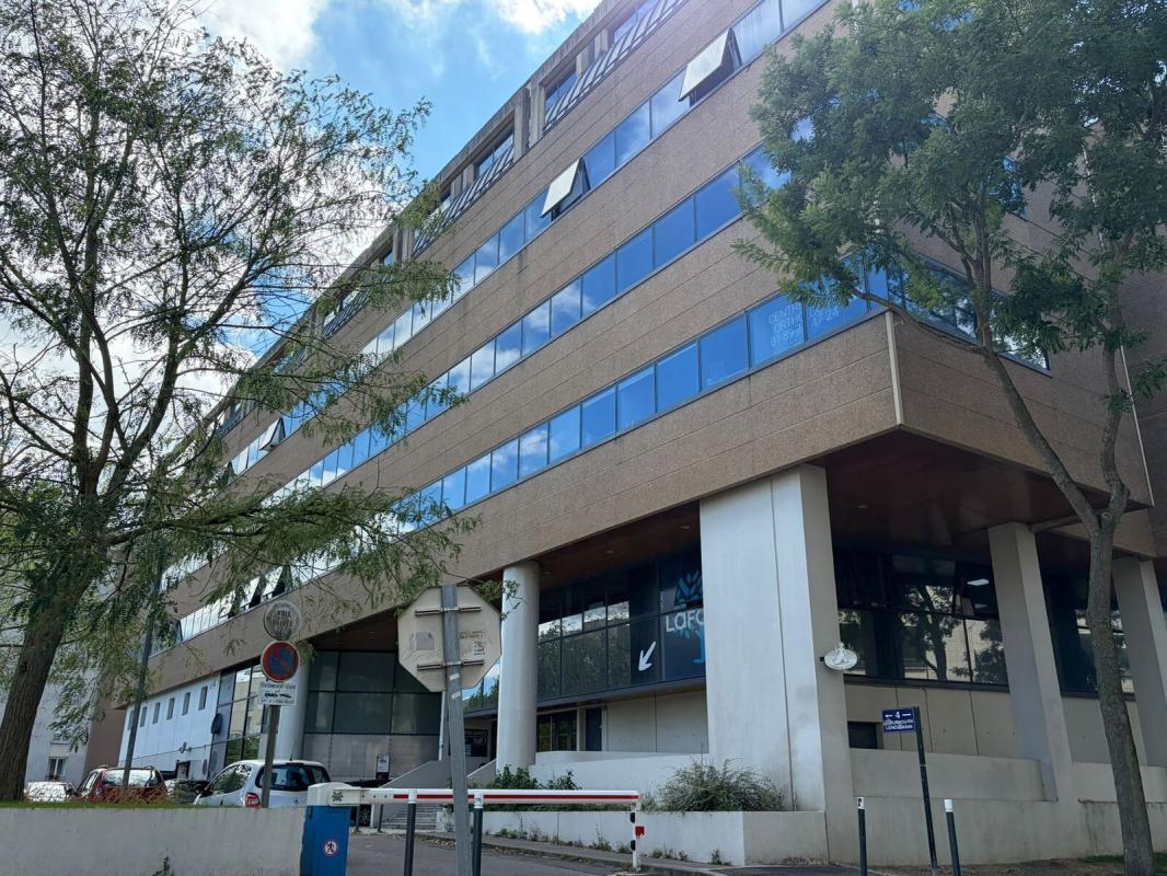 2 Rue Du Lendemain, Cergy for lease Building Photo- Image 1 of 13