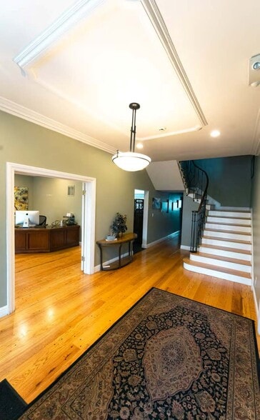 5371 Kietzke Ln, Reno, NV for lease - Building Photo - Image 3 of 29