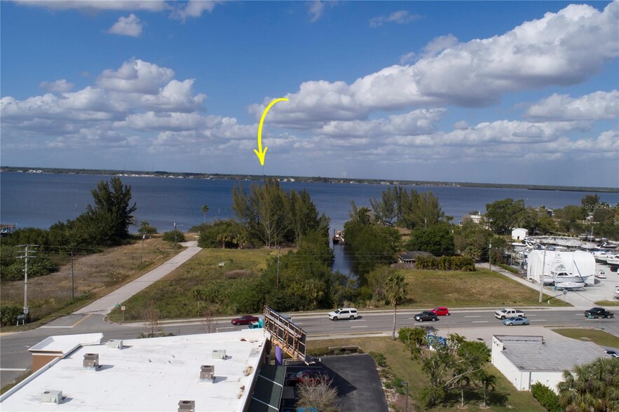 6131-6179 Landings Way, Punta Gorda, FL for sale - Aerial - Image 1 of 6