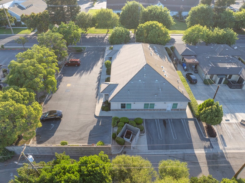 2020 Colorado Ave, Turlock, CA for sale - Building Photo - Image 2 of 24