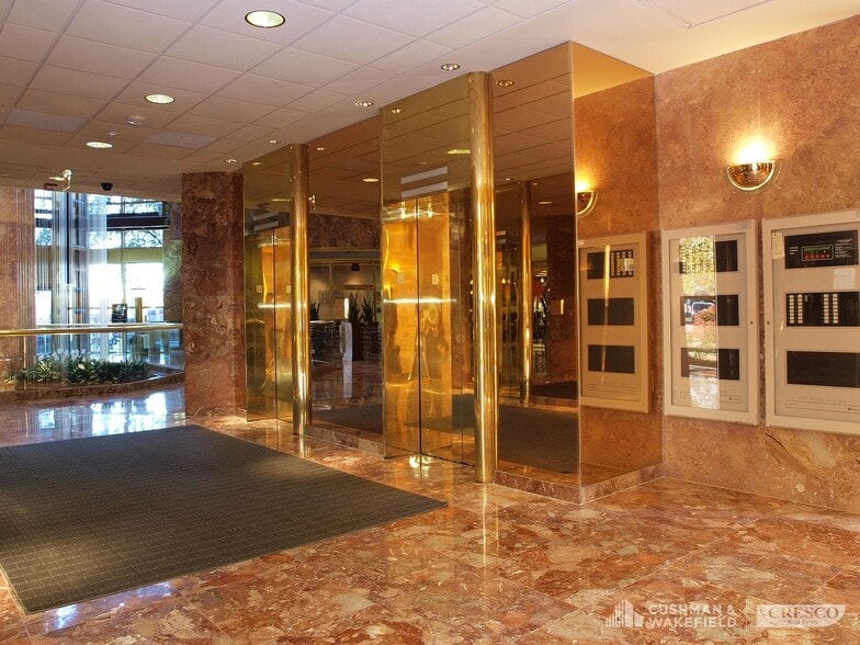 5005 Rockside Rd, Independence, OH for lease - Interior Photo - Image 3 of 8