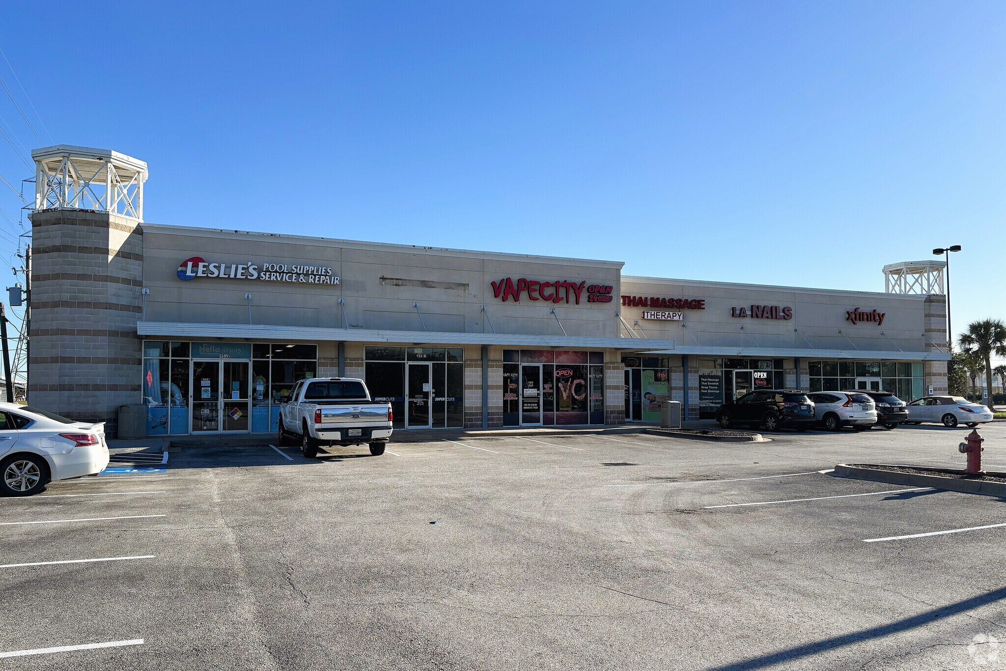 153 Deke Slayton Hwy, Kemah, TX for sale Primary Photo- Image 1 of 1