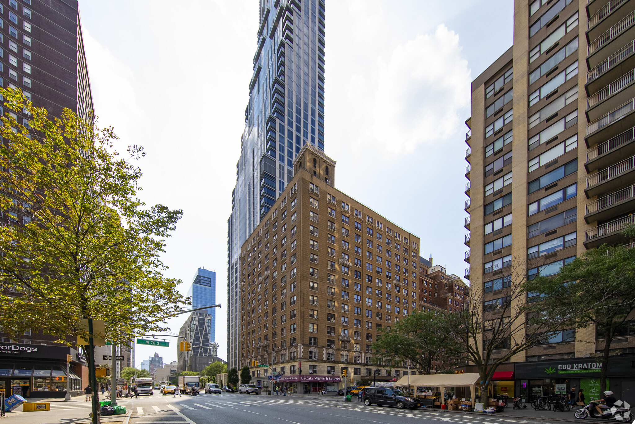 210 Amsterdam Ave, New York, NY for sale Primary Photo- Image 1 of 1