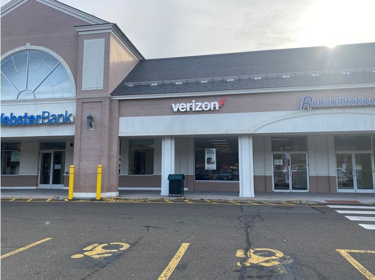 1929 Black Rock Tpke, Fairfield, CT for sale - Building Photo - Image 1 of 1