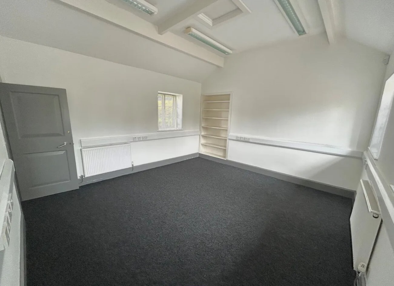 A4042 Llanover Business Centre, Abergavenny for lease Interior Photo- Image 1 of 6