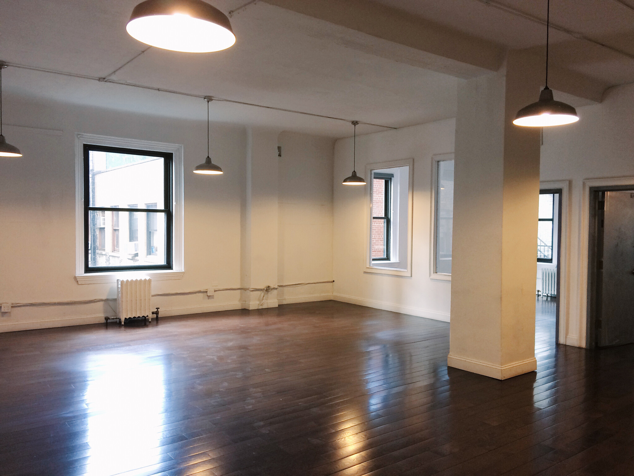 1133 Broadway, New York, NY for lease Interior Photo- Image 1 of 4