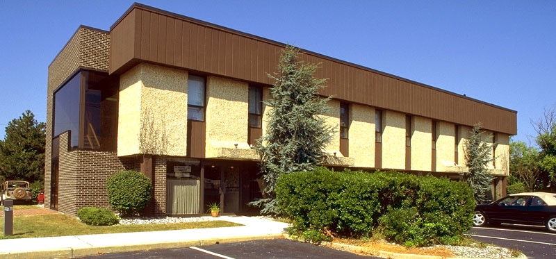 211 Monmouth Rd, West Long Branch, NJ for lease - Building Photo - Image 3 of 43