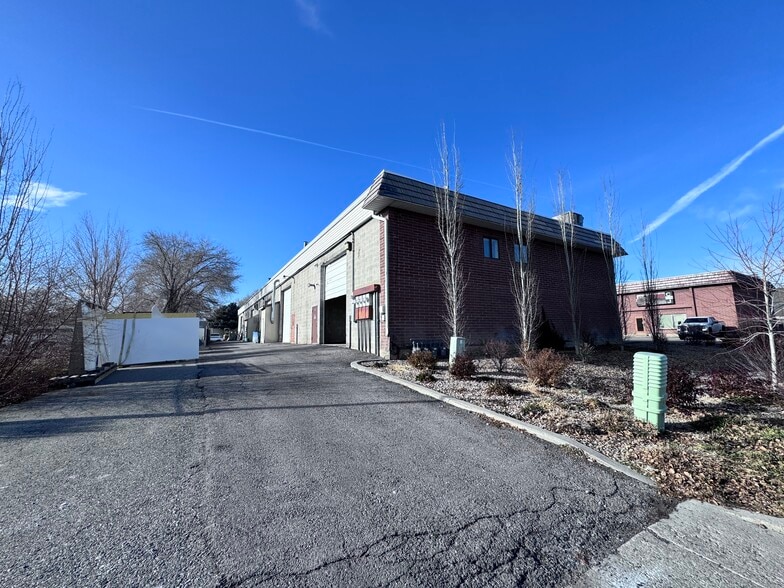 8106 S 1460 W, West Jordan, UT for lease - Building Photo - Image 2 of 5