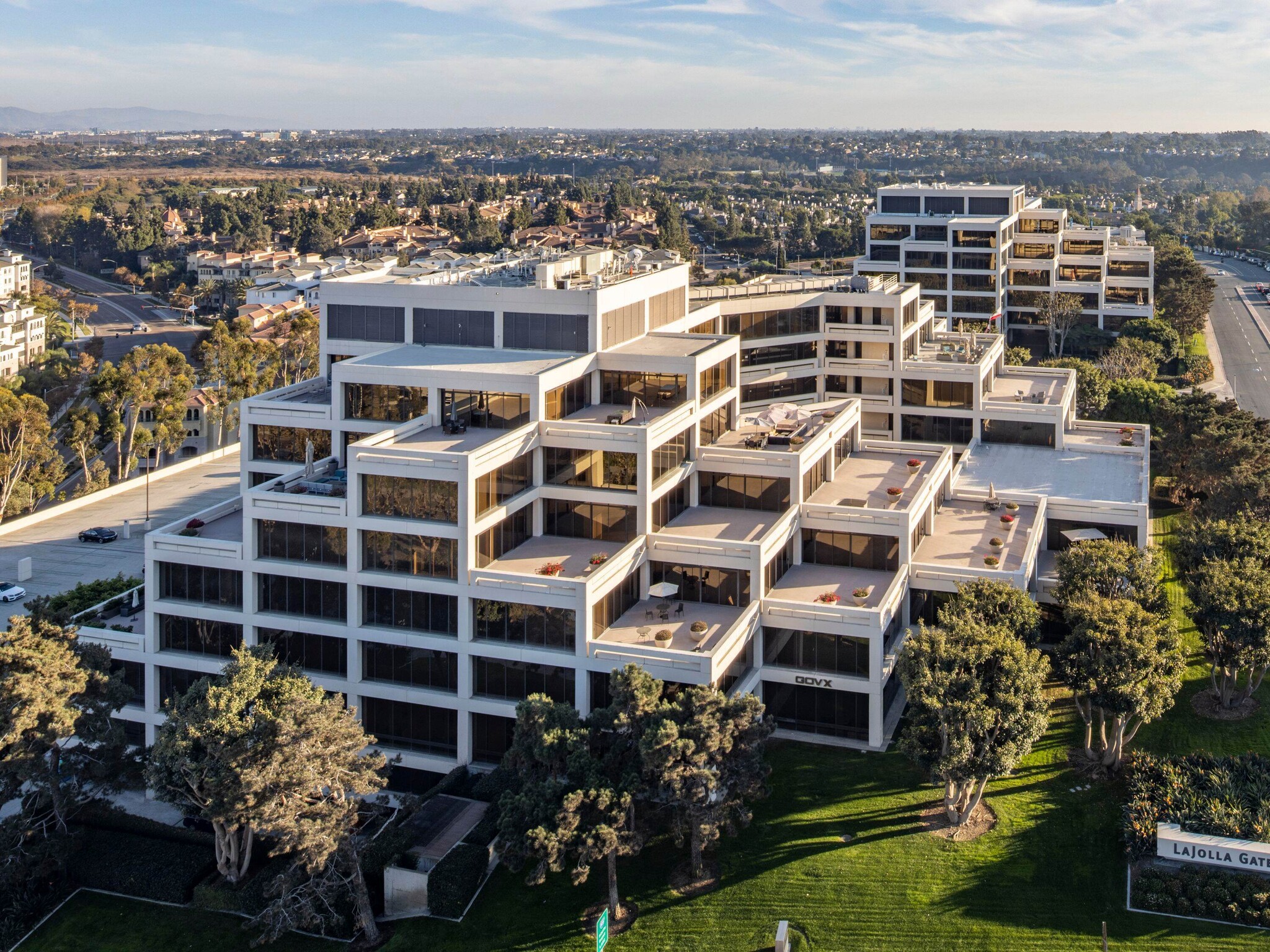 9191 Towne Centre Dr, San Diego, CA for lease Building Photo- Image 1 of 22