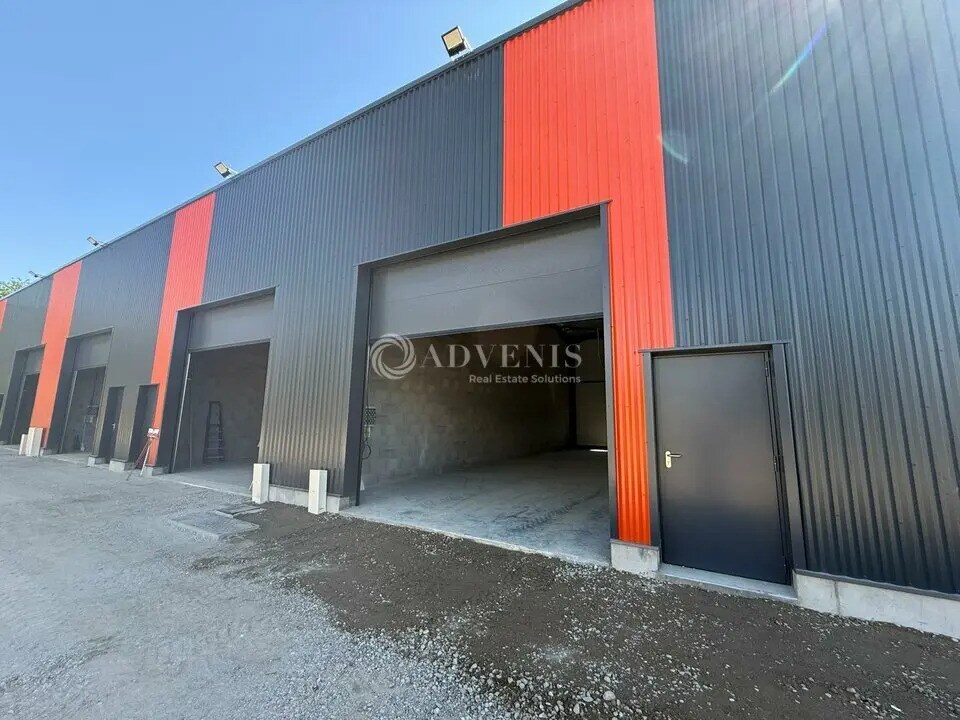 Flex in Charvieu-Chavagneux for sale Building Photo- Image 1 of 7