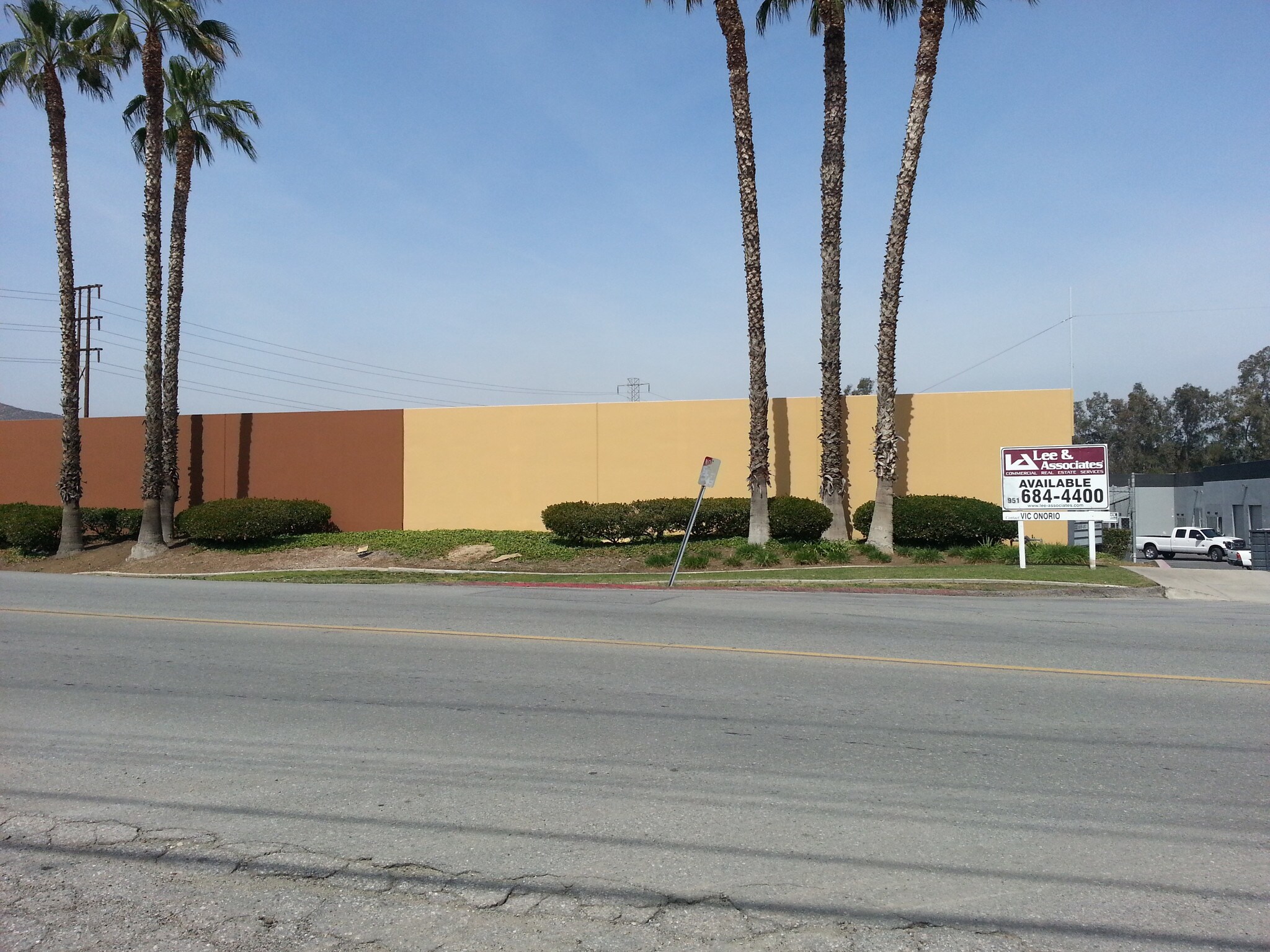 21800 Barton Rd, Grand Terrace, CA 92313 Barton Business Park