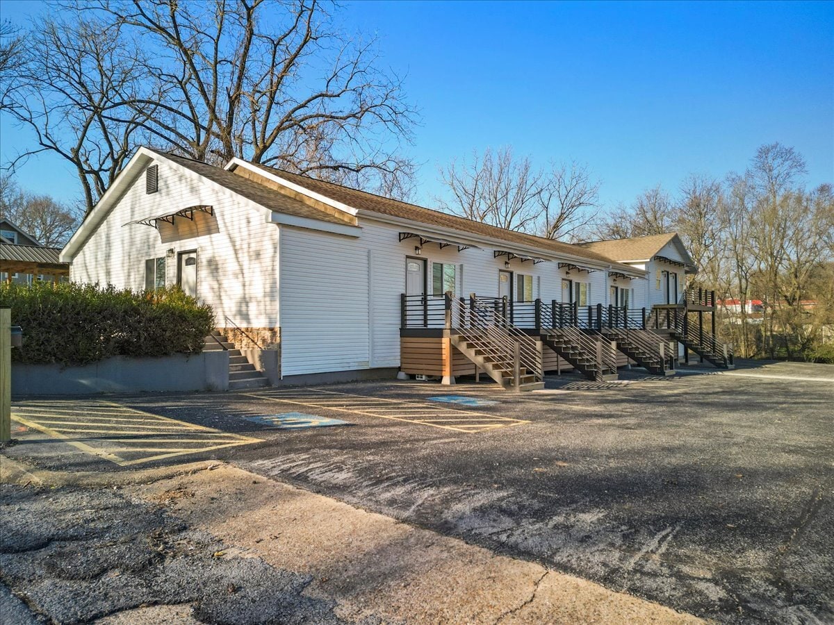 515 Nebraska Ave, West Plains, MO for sale Building Photo- Image 1 of 15