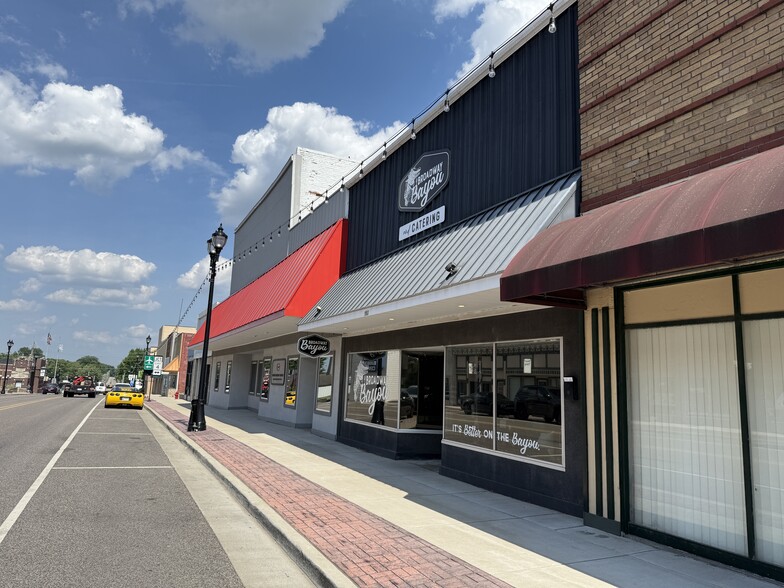 160 W Broadway St, Sparta, IL for sale - Building Photo - Image 2 of 22