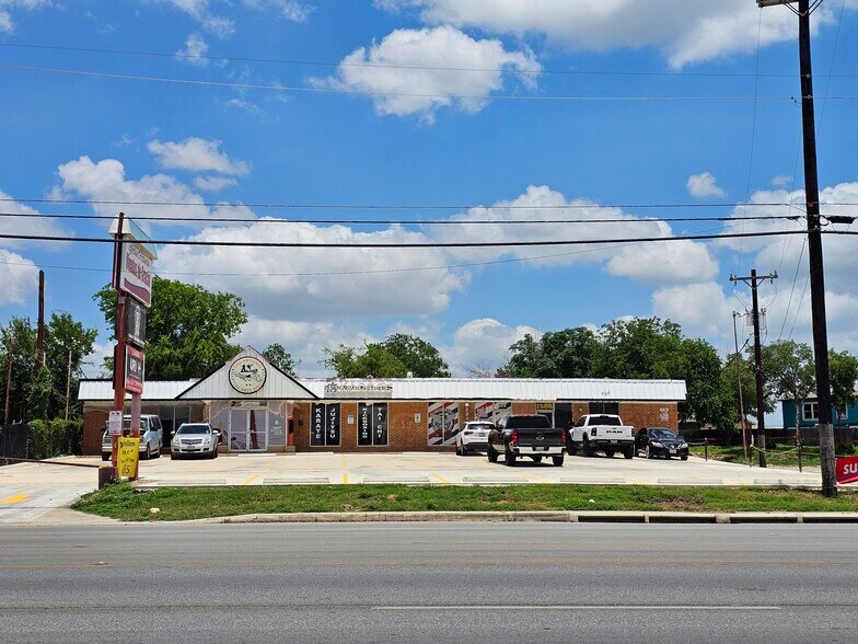 1508 Bandera Rd, San Antonio, TX for lease - Primary Photo - Image 1 of 5