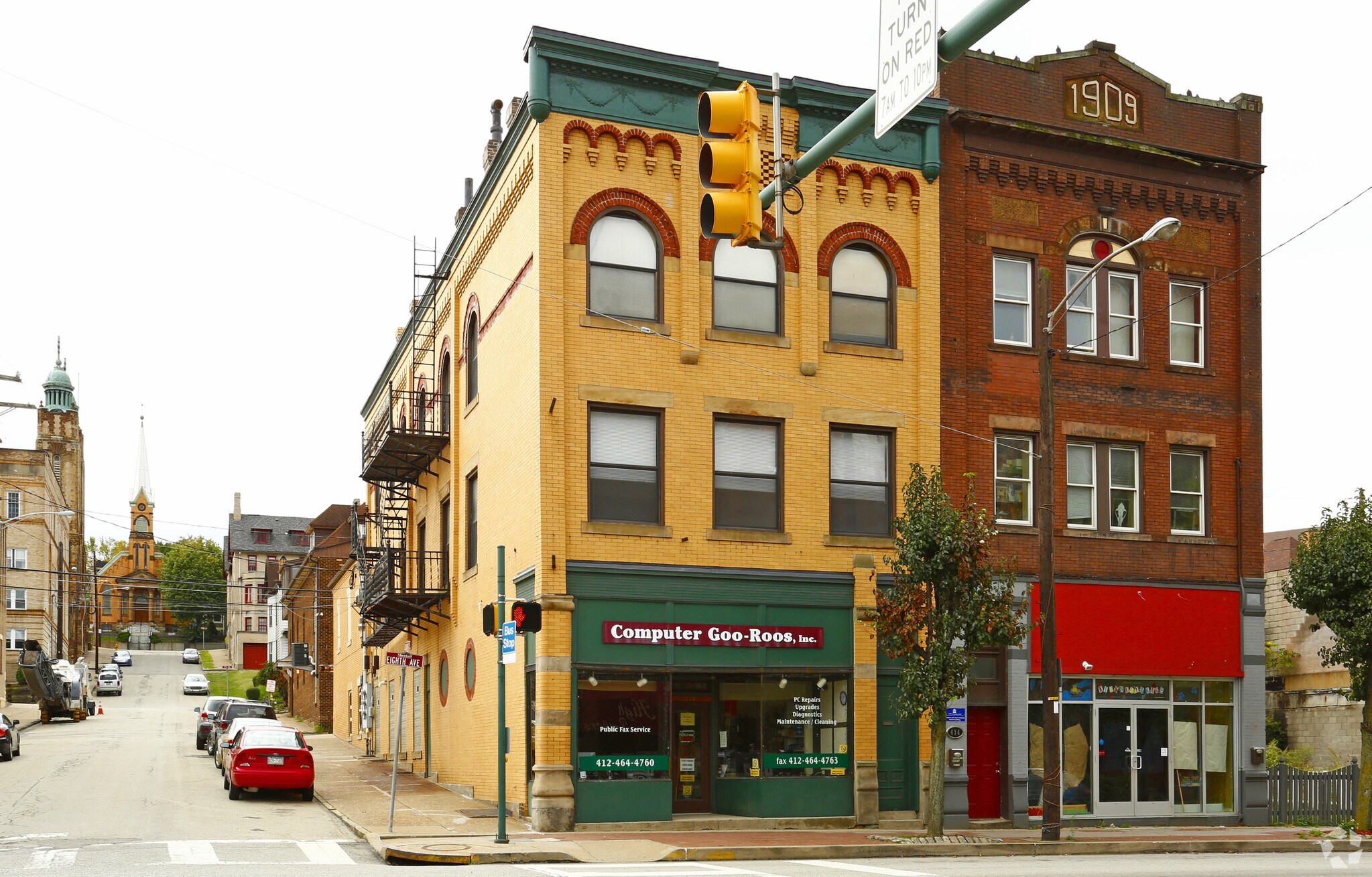 436 E 8th Ave, Munhall, PA for sale Primary Photo- Image 1 of 1