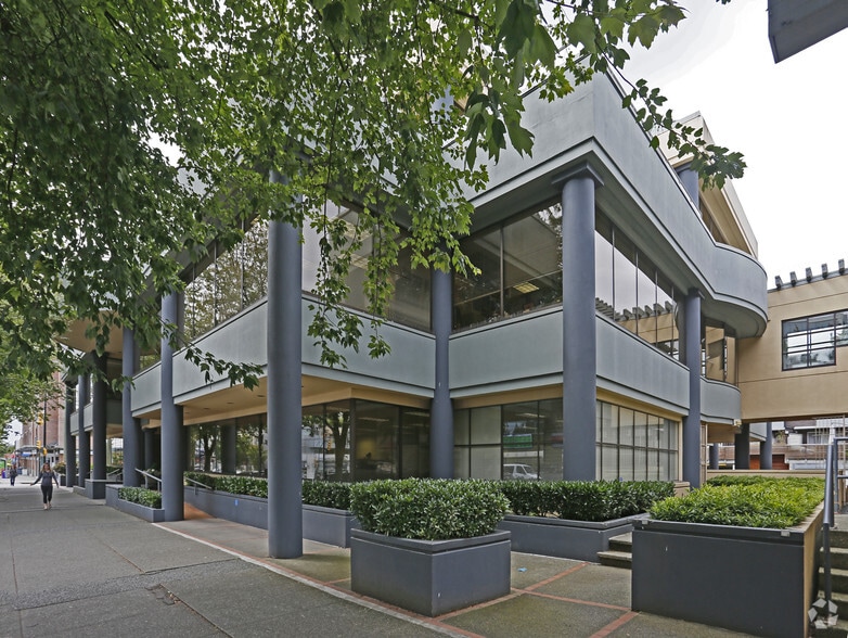 2165 W Broadway, Vancouver, BC for lease - Building Photo - Image 2 of 9